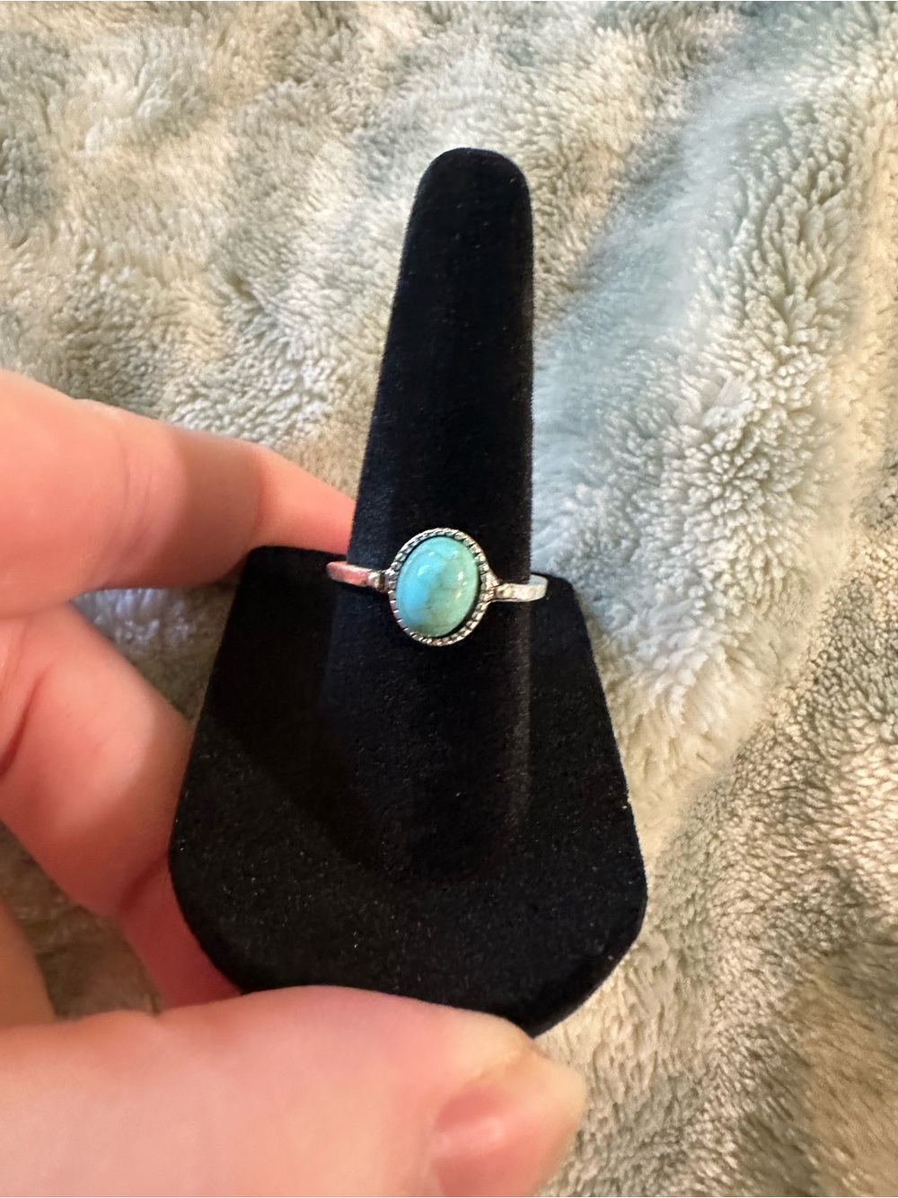 Silver Style Oval Turquoise Ring - Sky Blue Stone